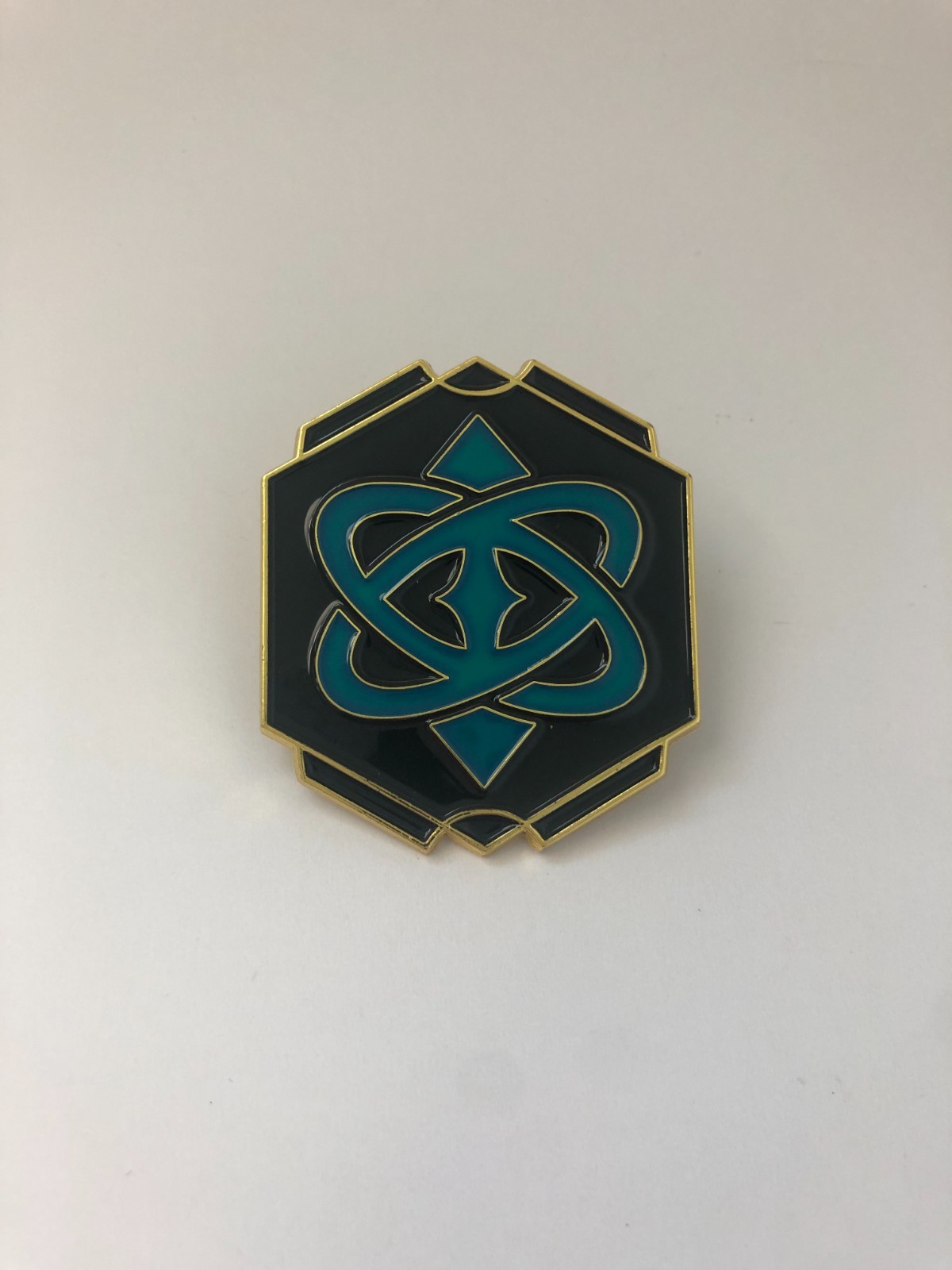 Disney lorcana PIN Blue sapphire badge logo kit Promo